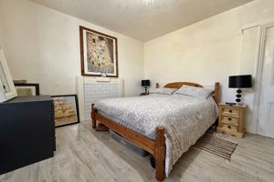Bedroom- click for photo gallery